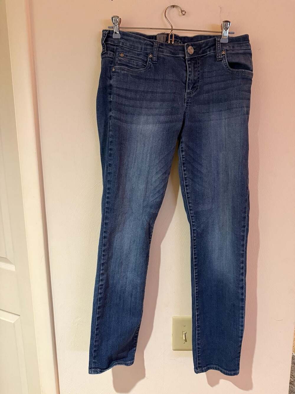 KUT From The Kloth Womens Bootcut Jeans Size 8 Medium Wash Stretch Denim